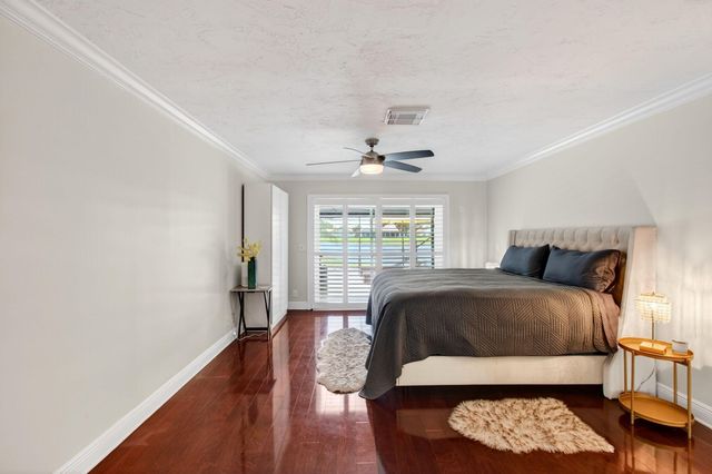 2320 SW 23rd Cranbrook Drive, Boynton Beach, FL 33436