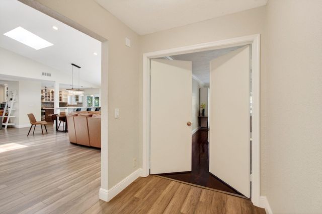2320 SW 23rd Cranbrook Drive, Boynton Beach, FL 33436