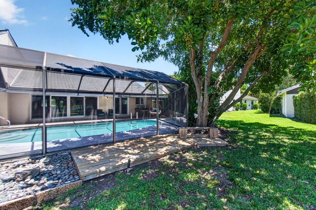 2320 SW 23rd Cranbrook Drive, Boynton Beach, FL 33436