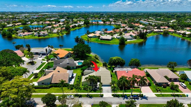 2320 SW 23rd Cranbrook Drive, Boynton Beach, FL 33436