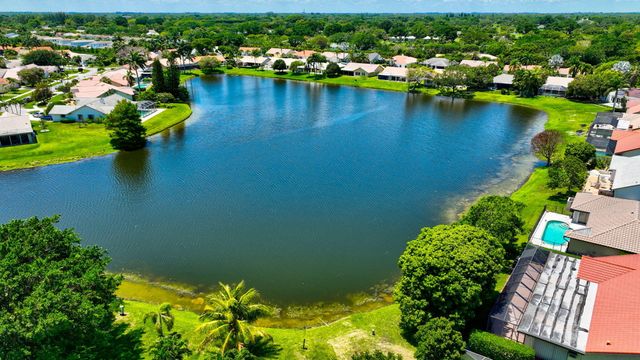 2320 SW 23rd Cranbrook Drive, Boynton Beach, FL 33436
