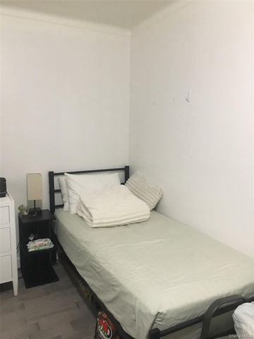 8009 35th Avenue A14, Jackson Heights, NY 11372