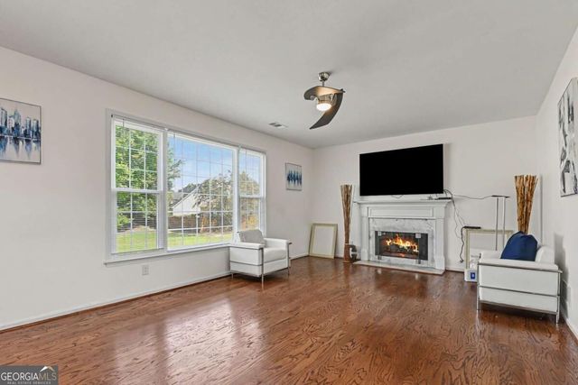 305 Belgrave Court SW, Atlanta, GA 30331