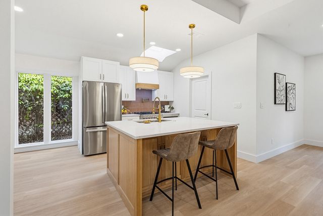 7220 Canongate Drive, Dallas, TX 75248