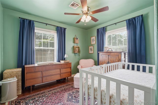 4710 E 8th Street, Tulsa, OK 74112