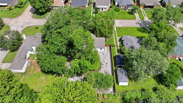 4710 E 8th Street, Tulsa, OK 74112