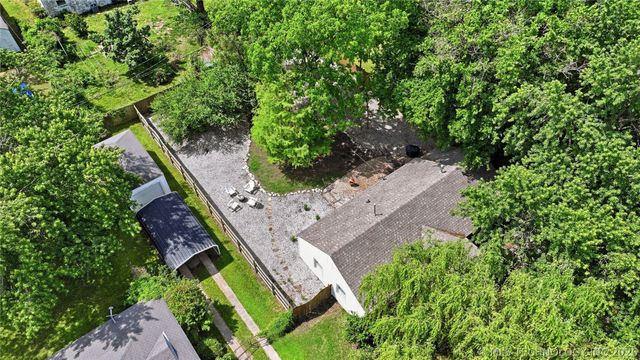 4710 E 8th Street, Tulsa, OK 74112