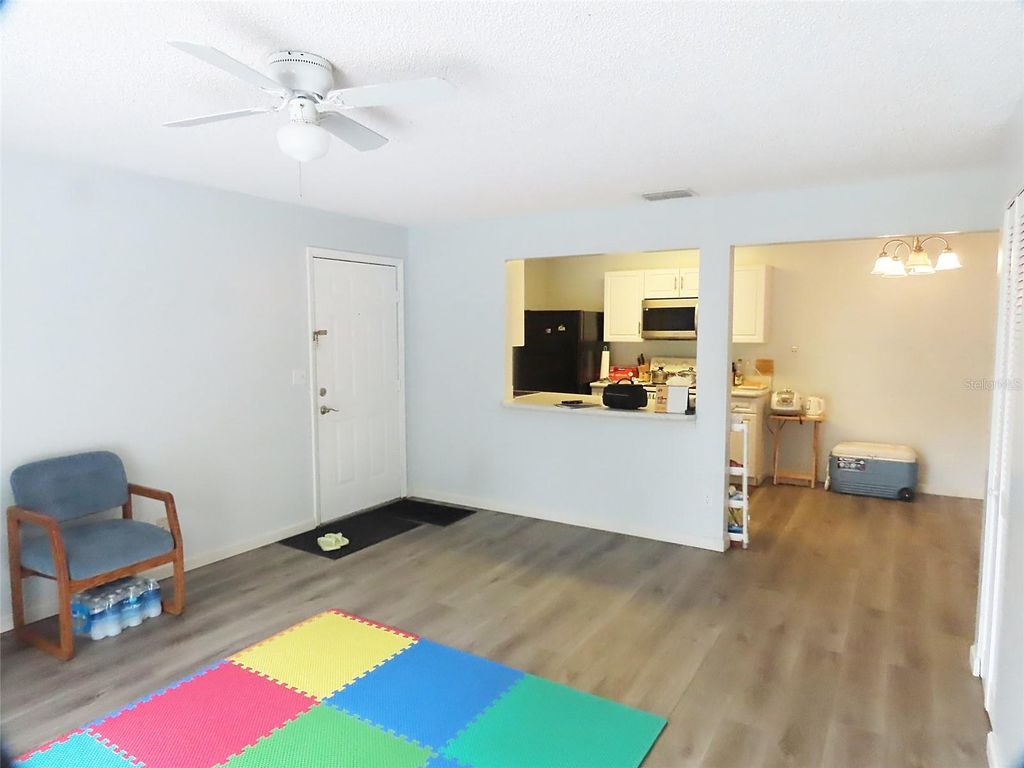 Image 4 of property listing at 3108 OAK TRAIL RUN 3108, Port Orange, FL 32127