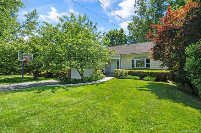 20 Kingston Road, Scarsdale, NY 10583