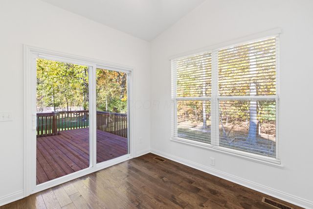 6195 Saunders Way, Westerville, OH 43081