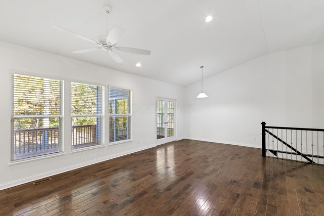 6195 Saunders Way, Westerville, OH 43081