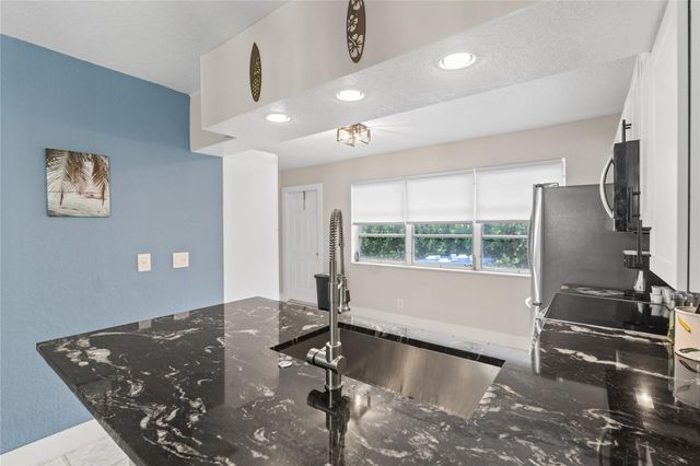 1518-1520 NE 51st Street, Fort Lauderdale, FL 33334