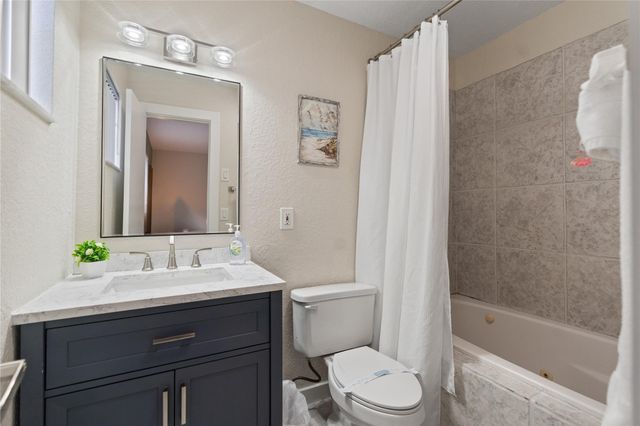 1518-1520 NE 51st Street, Fort Lauderdale, FL 33334