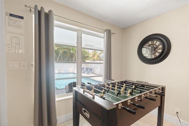 1518-1520 NE 51st Street, Fort Lauderdale, FL 33334