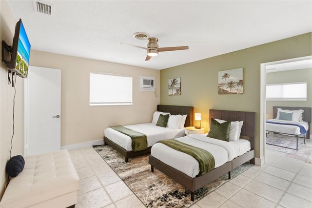 1518-1520 NE 51st Street, Fort Lauderdale, FL 33334