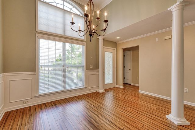 831 Vandenburg Drive, Boiling Springs, SC 29316