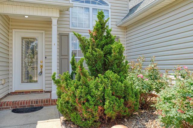 831 Vandenburg Drive, Boiling Springs, SC 29316