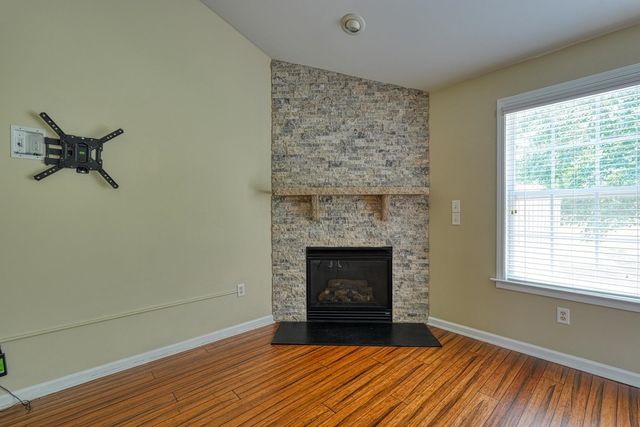 831 Vandenburg Drive, Boiling Springs, SC 29316