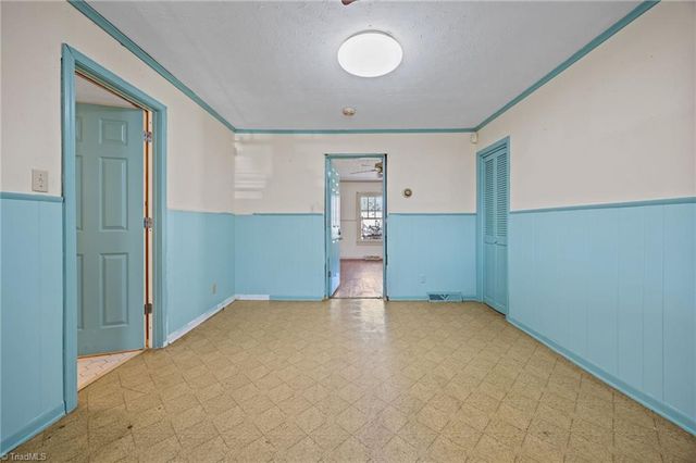 4027 Old Lexington Road, Asheboro, NC 27205