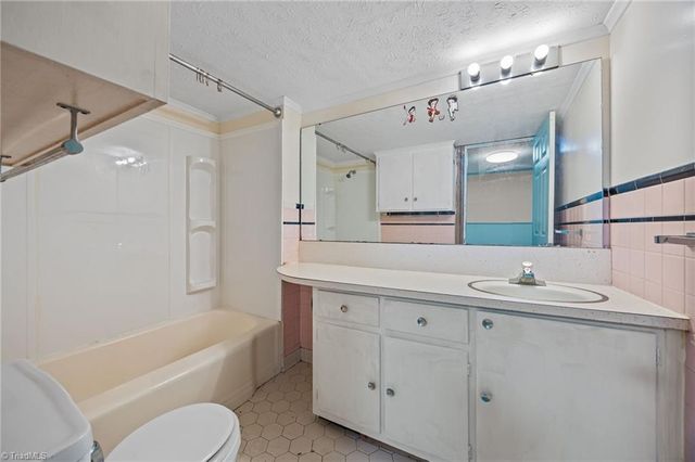 4027 Old Lexington Road, Asheboro, NC 27205