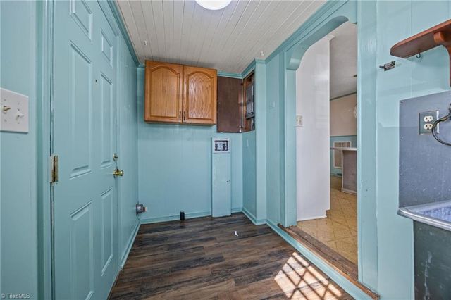 4027 Old Lexington Road, Asheboro, NC 27205