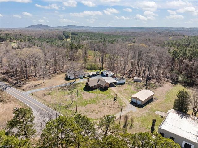 4027 Old Lexington Road, Asheboro, NC 27205