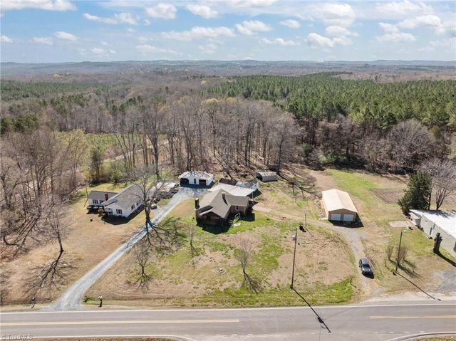 4027 Old Lexington Road, Asheboro, NC 27205