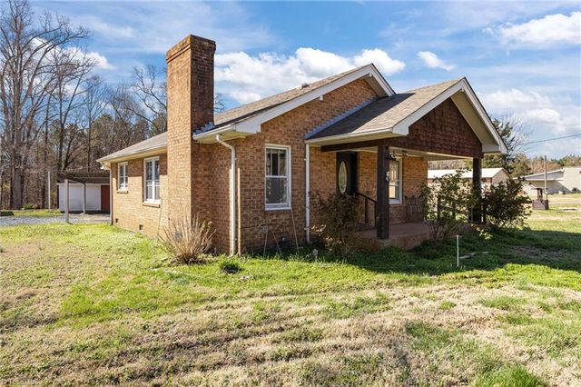 4027 Old Lexington Road, Asheboro, NC 27205