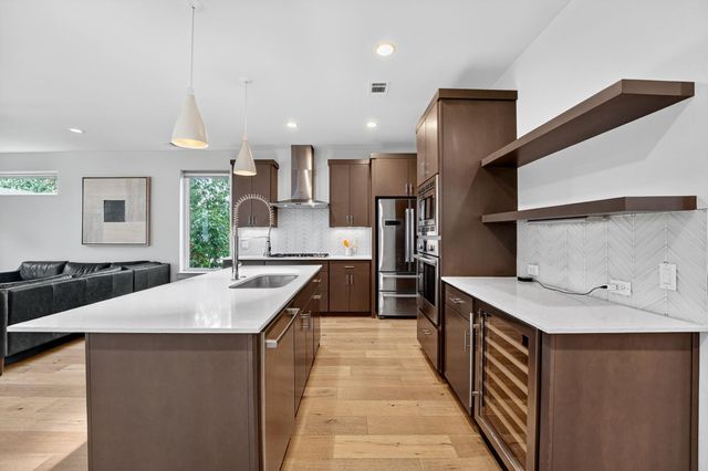 2301 Bluebonnet LN 5, Austin, TX 78704