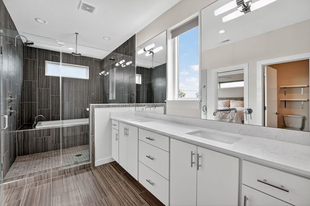 2301 Bluebonnet LN 5, Austin, TX 78704