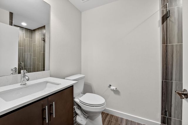 2301 Bluebonnet LN 5, Austin, TX 78704