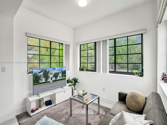 1901 S Le Jeune Road 3, Coral Gables, FL 33134