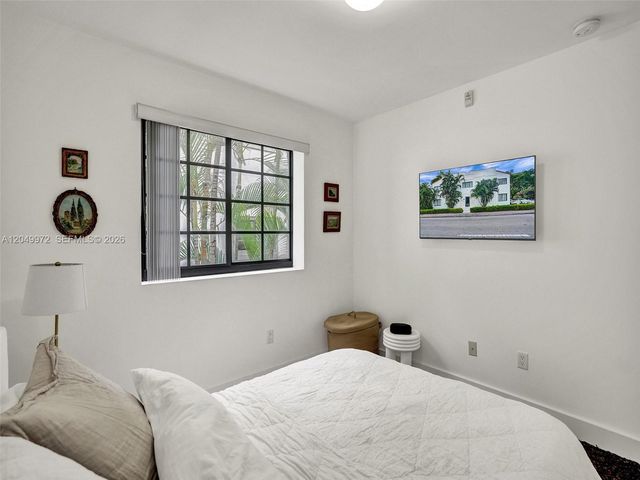 1901 S Le Jeune Road 3, Coral Gables, FL 33134
