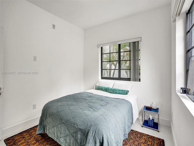 1901 S Le Jeune Road 3, Coral Gables, FL 33134