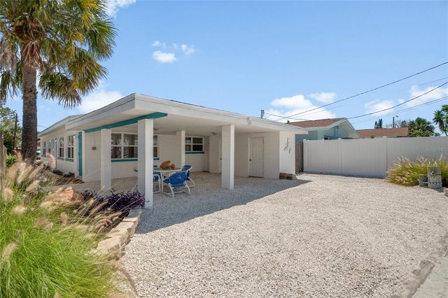13440 1ST STREET E, Madeira Beach, FL 33708