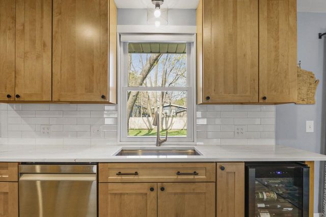 518 Hilton Drive, Madison, WI 53711