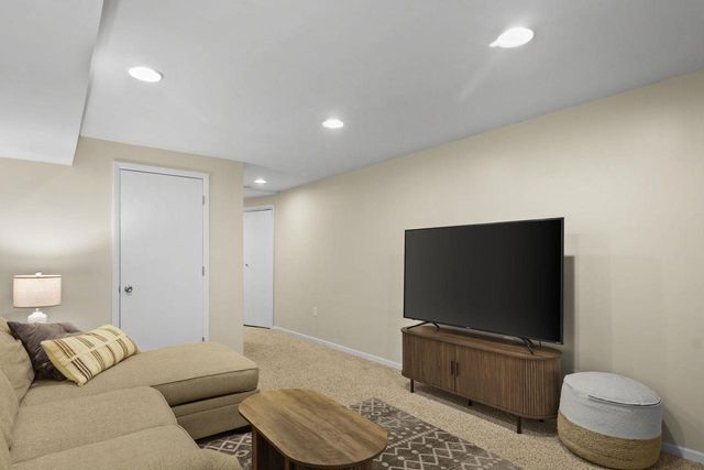 518 Hilton Drive, Madison, WI 53711