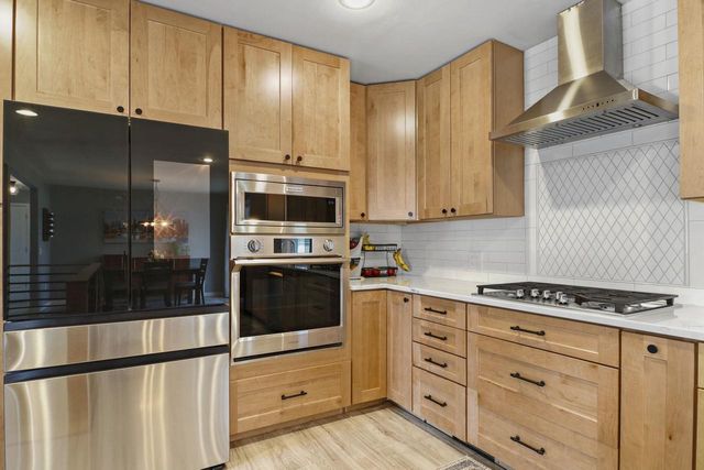 518 Hilton Drive, Madison, WI 53711