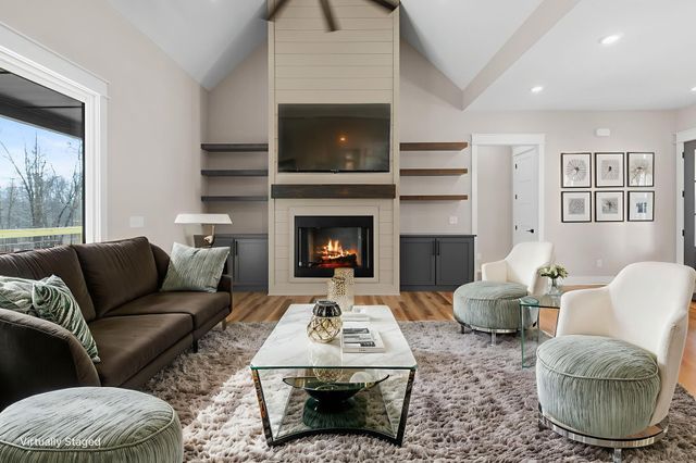 53 Jordan Dr, Estill Springs, TN 37330