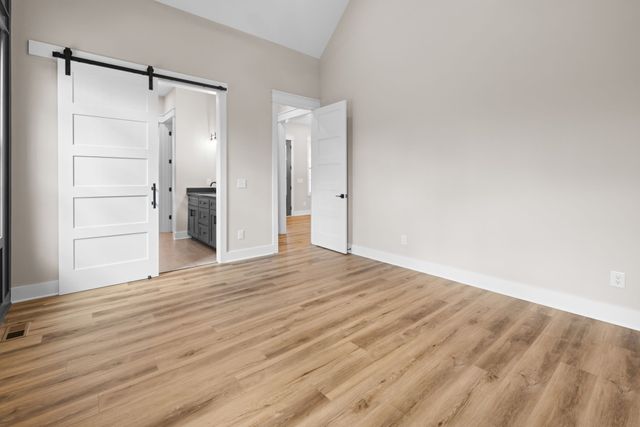 53 Jordan Dr, Estill Springs, TN 37330