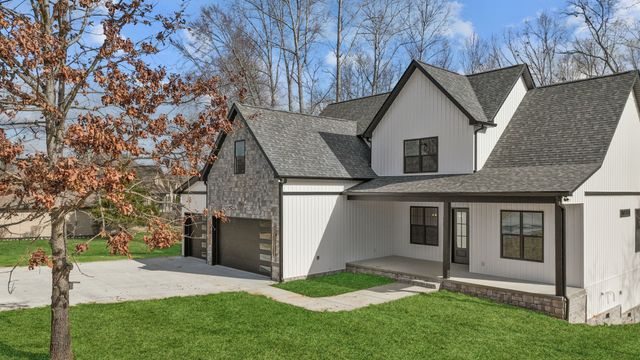 53 Jordan Dr, Estill Springs, TN 37330