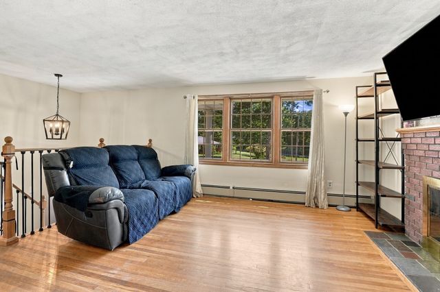 33 Braney Road, Millbury, MA 01527