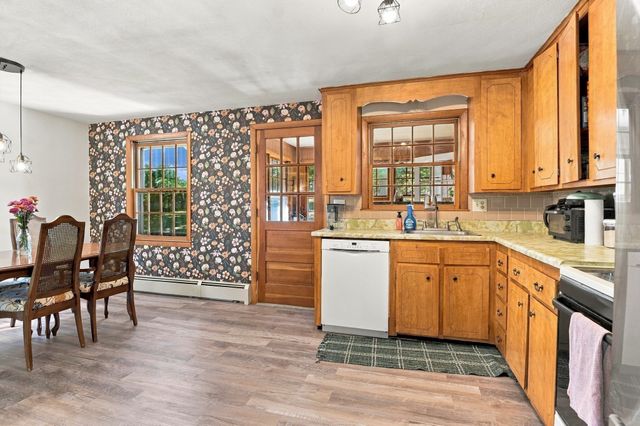 33 Braney Road, Millbury, MA 01527