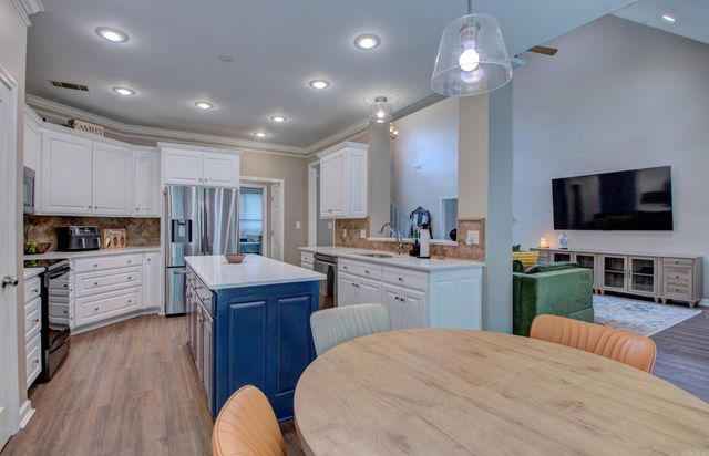 2900 Mossy Creek Drive, Little Rock, AR 72211