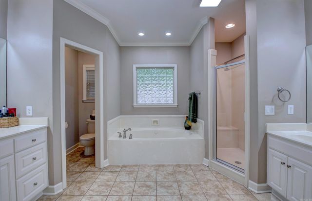 2900 Mossy Creek Drive, Little Rock, AR 72211
