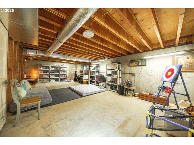 92693 TT LARSON Rd, Astoria, OR 97103