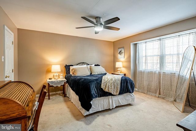 300 REVERE CT, Coatesville, PA 19320