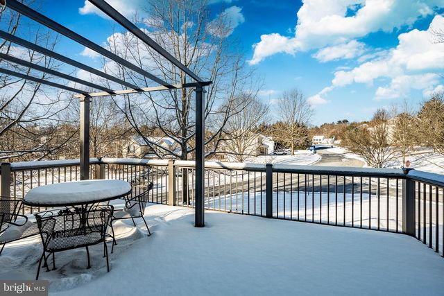 300 REVERE CT, Coatesville, PA 19320