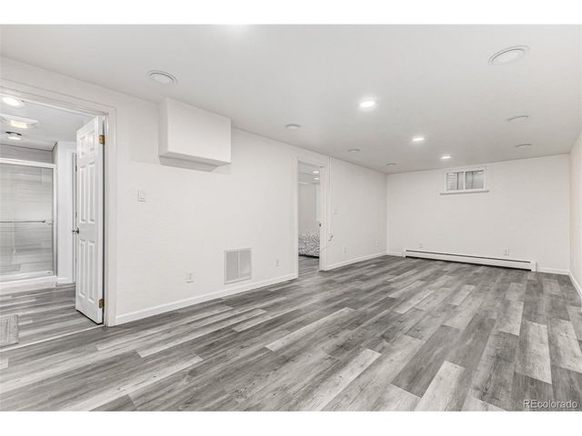 5520 W Kent Pl, Denver, CO 80235