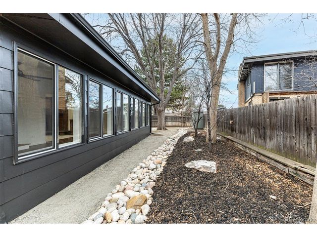 5520 W Kent Pl, Denver, CO 80235